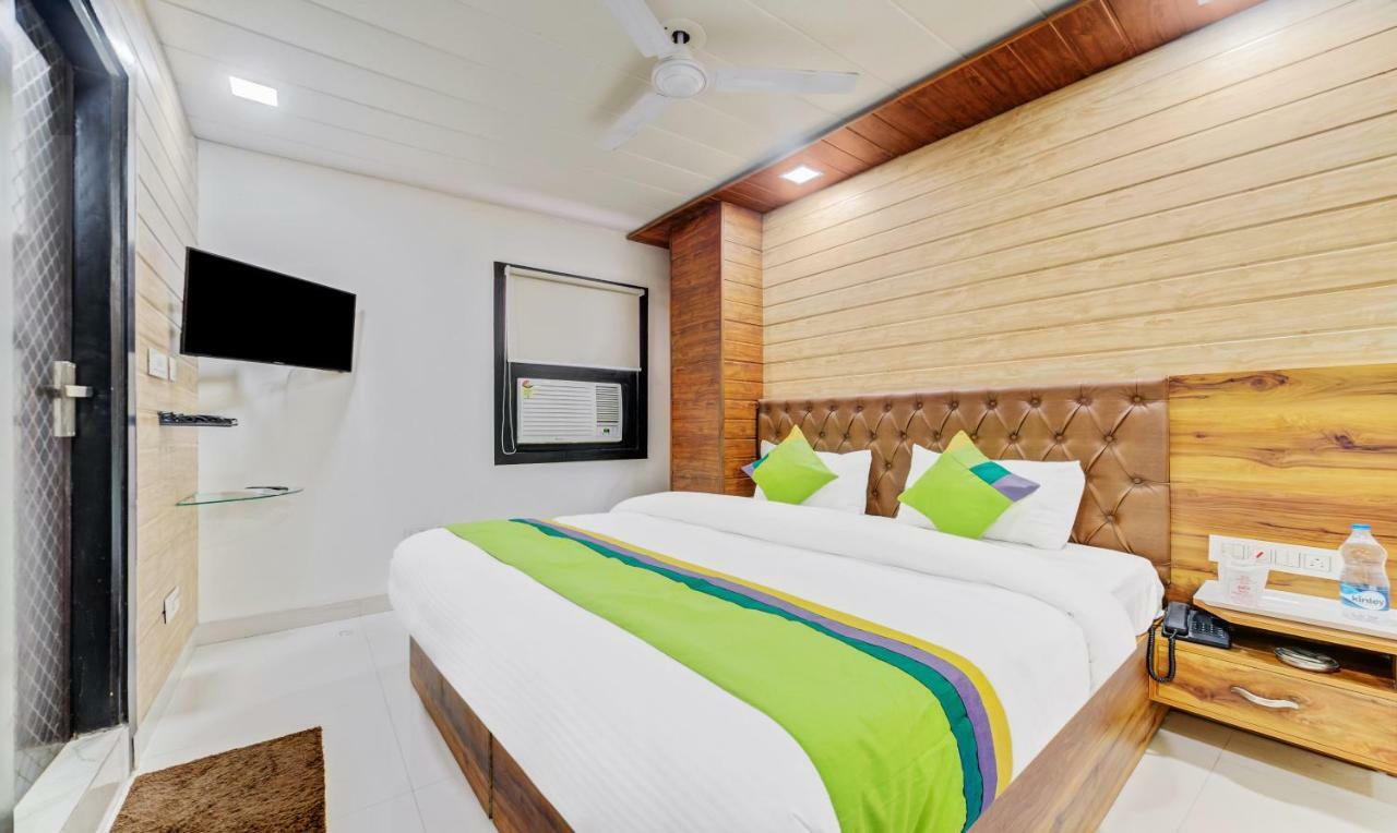 Hotel Nysha Palace Near Igi Airport 新德里 外观 照片