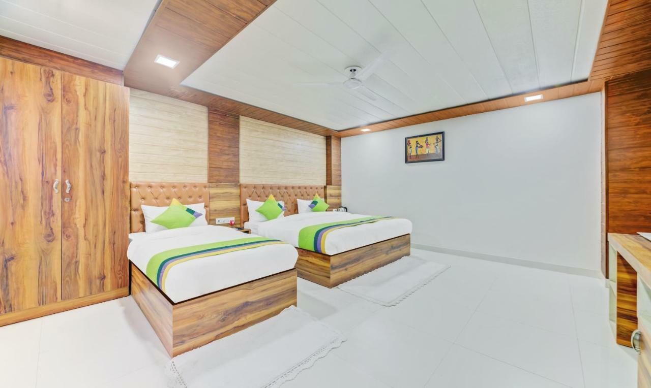 Hotel Nysha Palace Near Igi Airport 新德里 外观 照片