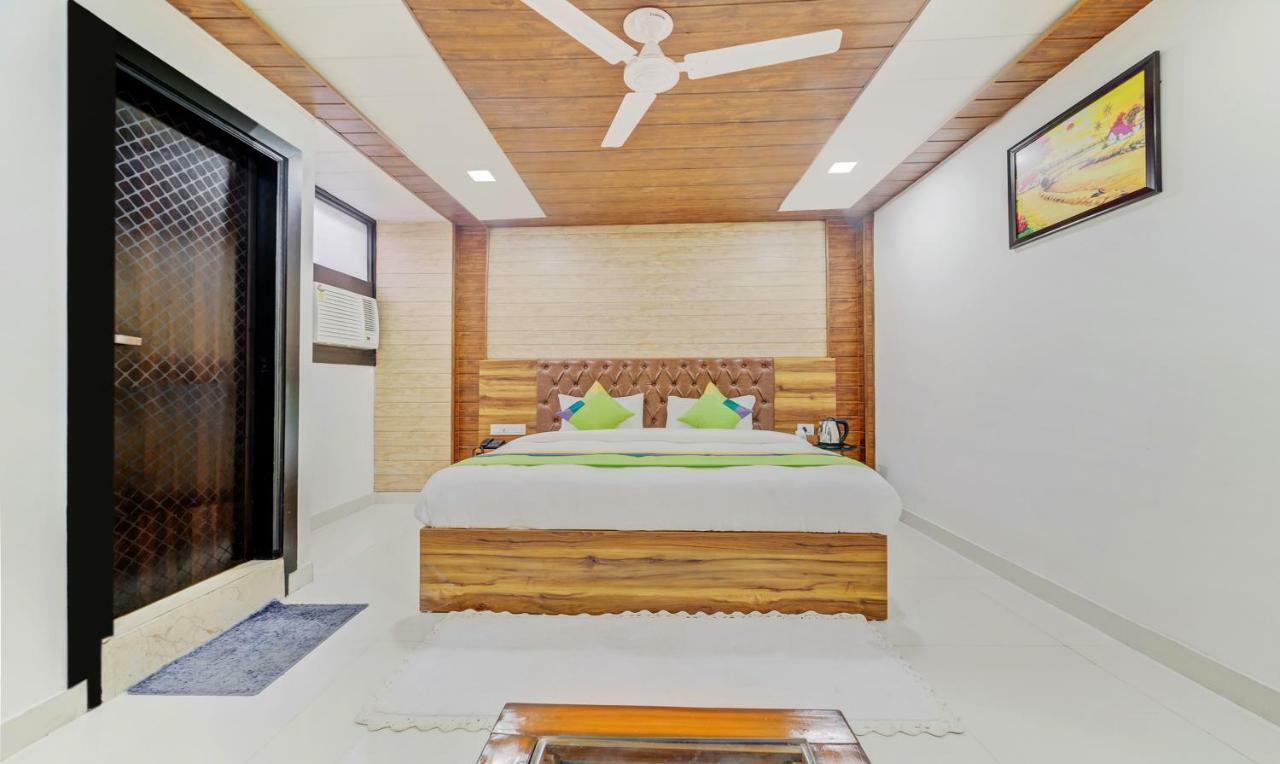Hotel Nysha Palace Near Igi Airport 新德里 外观 照片