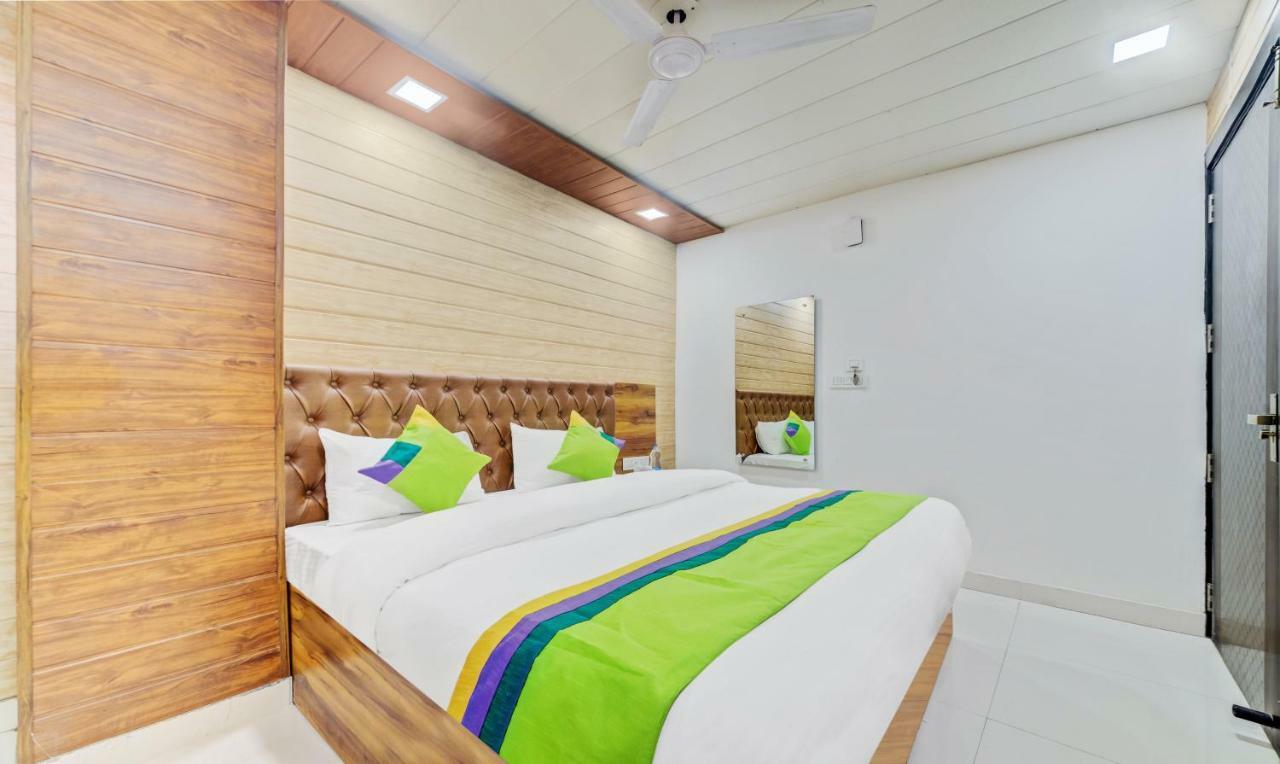 Hotel Nysha Palace Near Igi Airport 新德里 外观 照片
