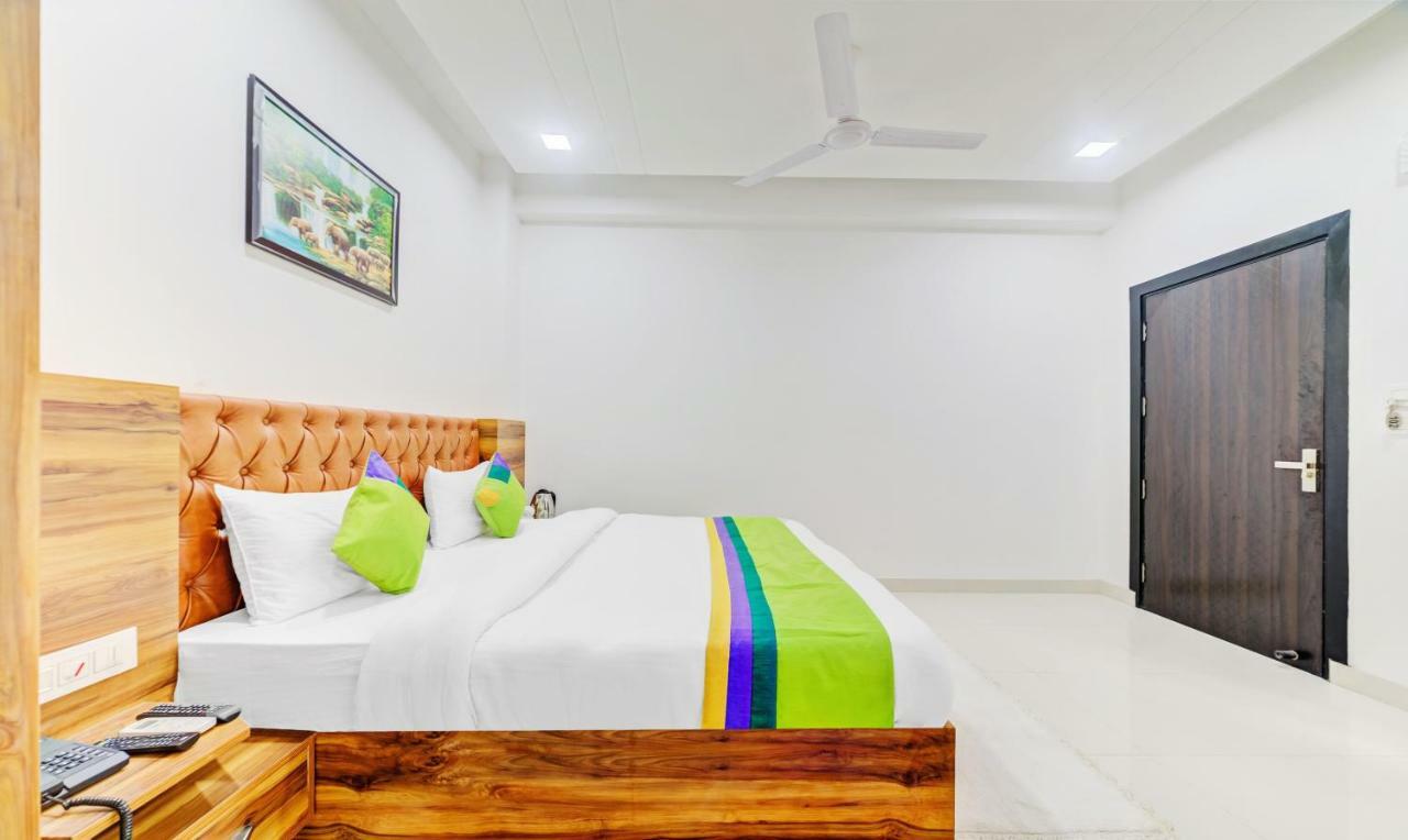 Hotel Nysha Palace Near Igi Airport 新德里 外观 照片